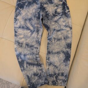 NYDJ Tie-Dye Ankle Jeans in Navy and White